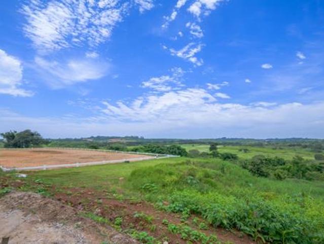 Land for sale in Princess Grant, Kwazulu-natal