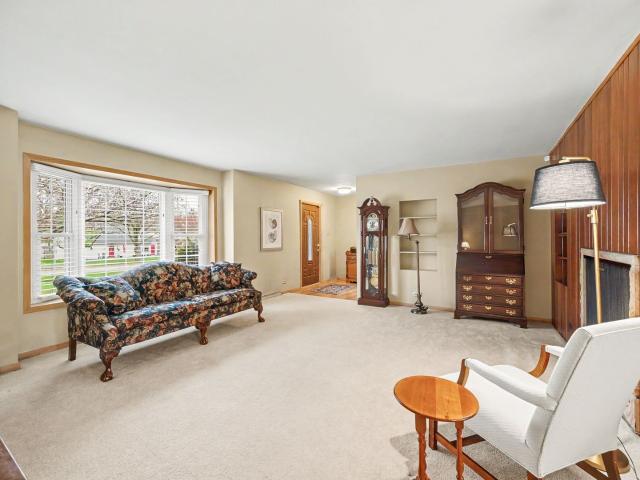 House for sale in Glen Ellyn, Illinois