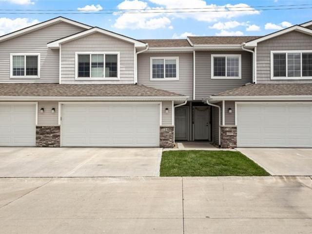 Townhouse for sale in Waukee, Iowa