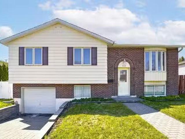 House for sale in Longueuil, Quebec