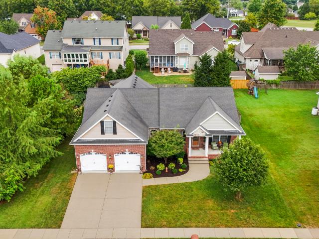 House for sale in Versailles, Woodford County