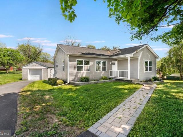 House for sale in Harpers Ferry, West Virginia