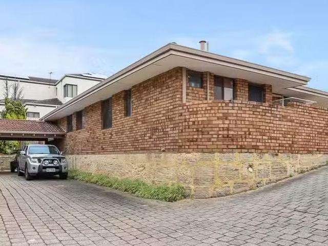 Apartment for rent in Yokine