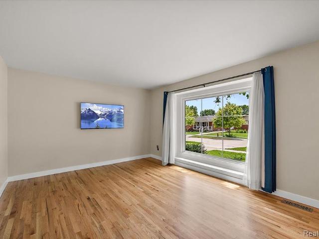 House for sale in Clawson, Michigan