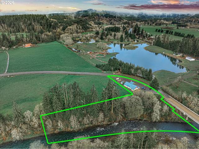 Commercial for sale in Oregonia