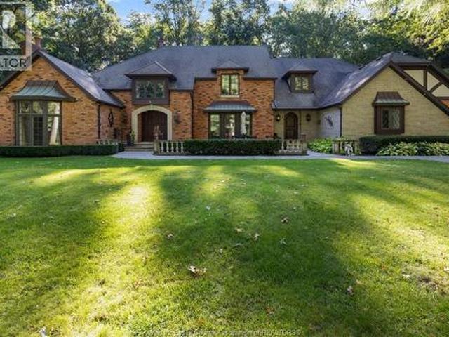 House for sale in Ontario