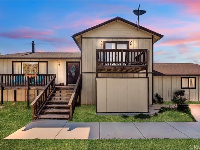 House for sale in Pinon Hills, California