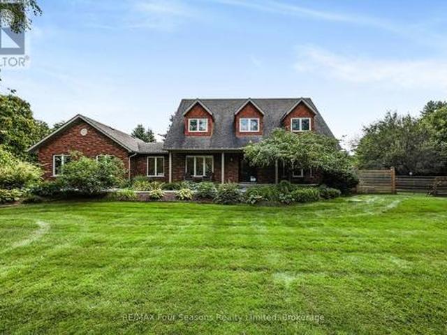 House for sale in Clearview, Ontario