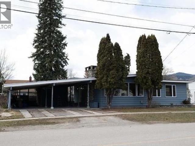 House for sale in Grand Forks, British Columbia