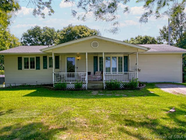 House for sale in Pekin, Indiana