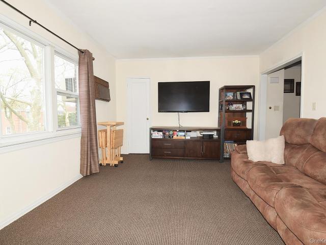 House for sale in Queens, Arverne