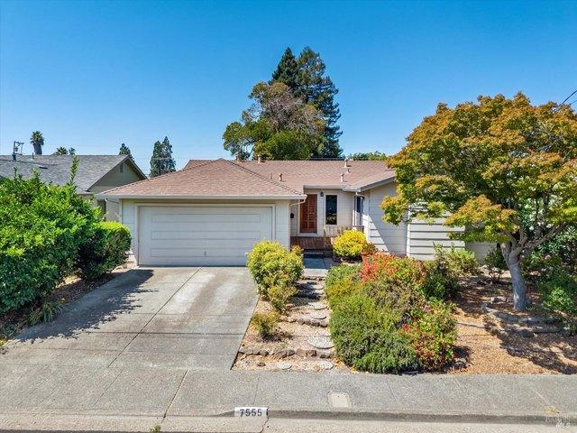 House for sale in Rohnert Park, California