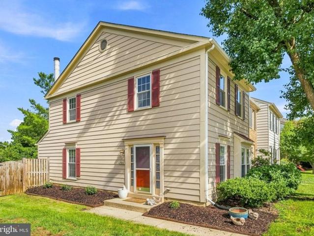 Townhouse for sale in Virginia