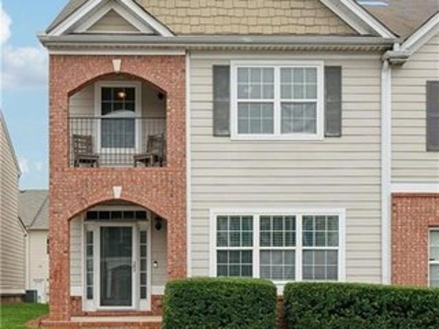Townhouse for sale in Fairburn, Georgia