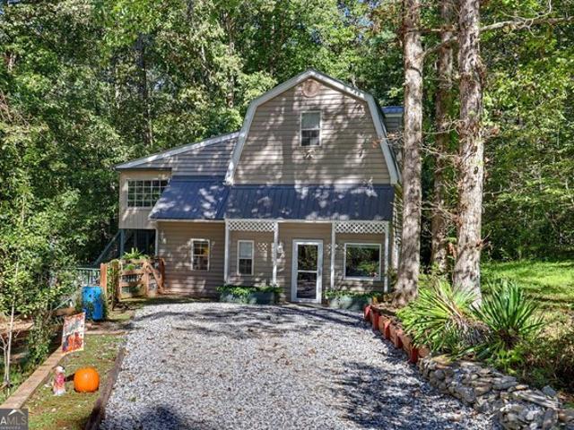 House for sale in Clarkesville, Habersham County