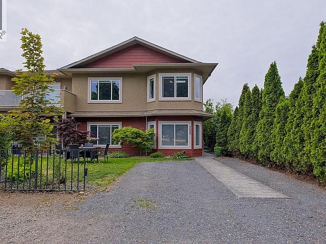 Condo for sale in Winfield, British Columbia