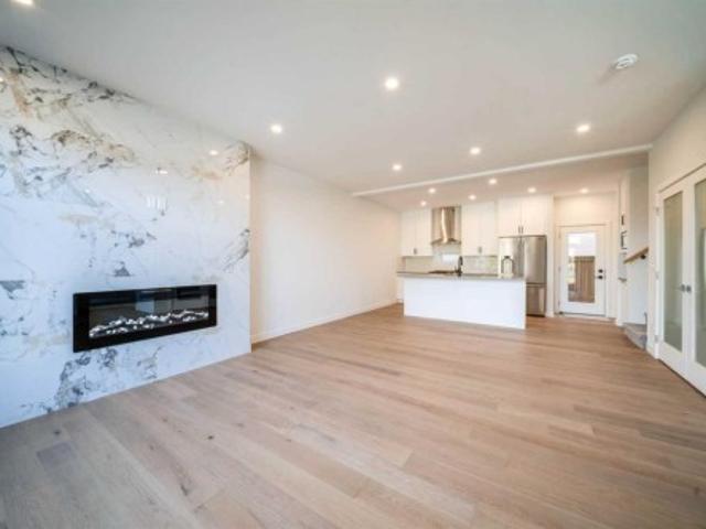 Townhouse for sale in Bridgeland/Riverside, Calgary