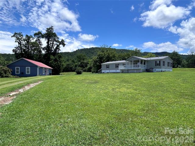 House for sale in Hot Springs, North Carolina