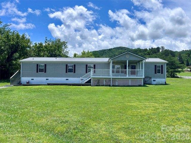 House for sale in Hot Springs, North Carolina