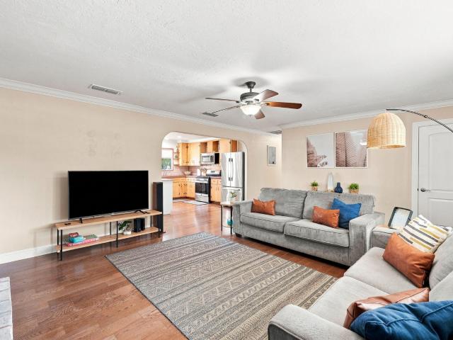 House for sale in Buckeye, Redding
