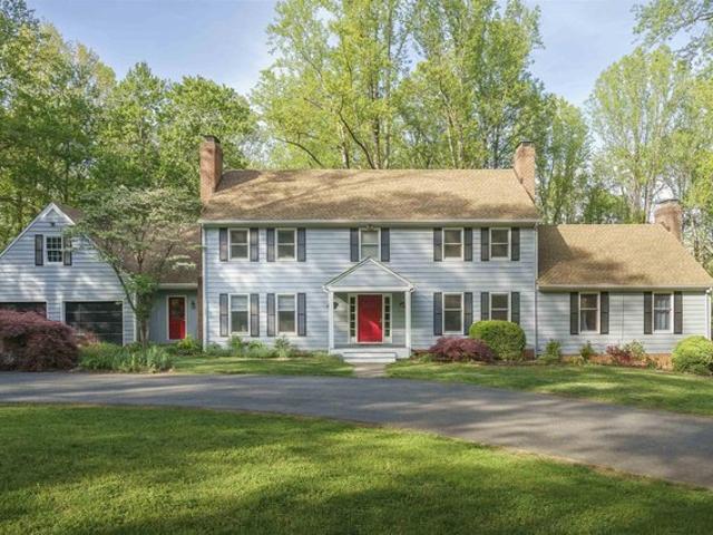 House for sale in Virginia
