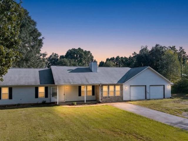 House for sale in Jenkinsburg, Georgia