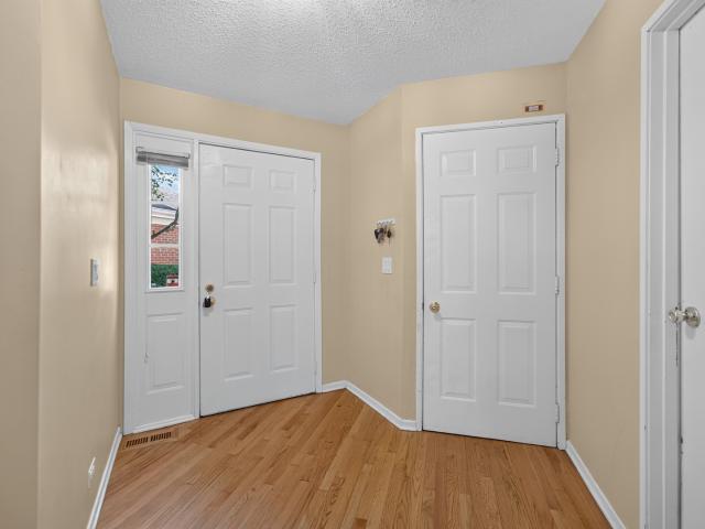Townhouse for sale in Arlington Heights, Illinois