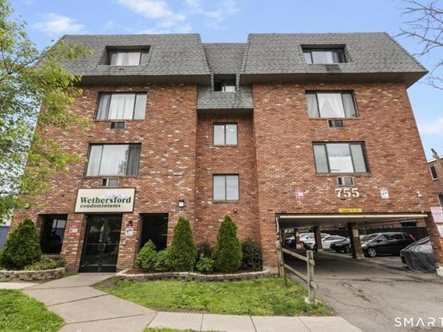 Condo for sale in Hartford, Connecticut