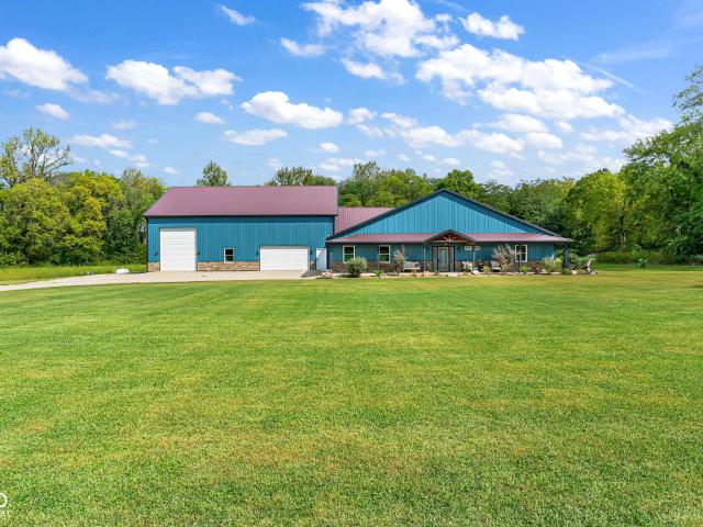 House for sale in Carthage, Rush County