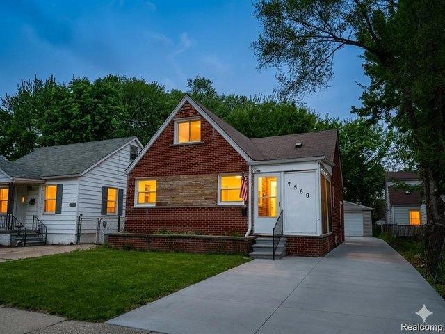 House for sale in Warren, Michigan