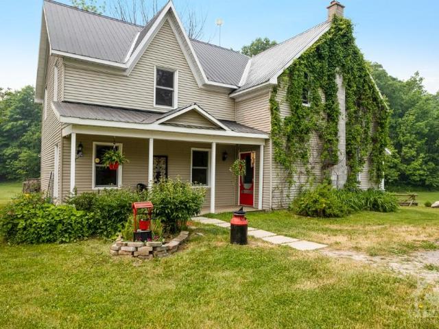 House for sale in Mississippi Mills, Ontario