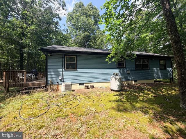 House for sale in Berkeley Springs, West Virginia