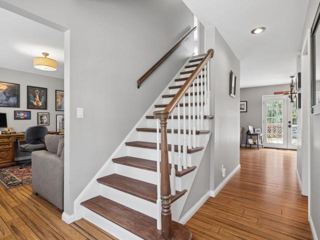 House for sale in Prestbury, Sugar Grove