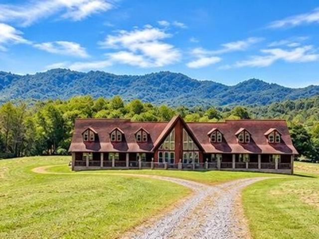 House for sale in Fairdale, Raleigh County