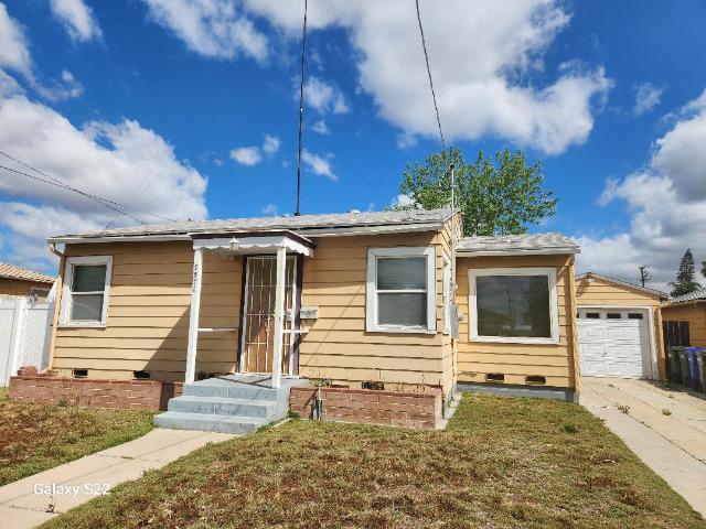 House for sale in Lemon Grove, California
