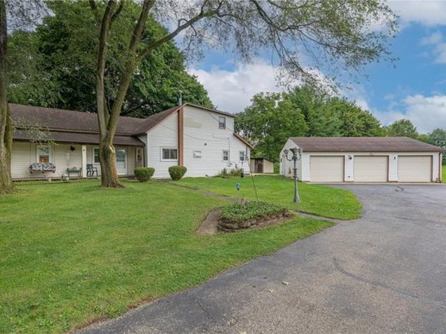House for sale in North Hampton, Ohio