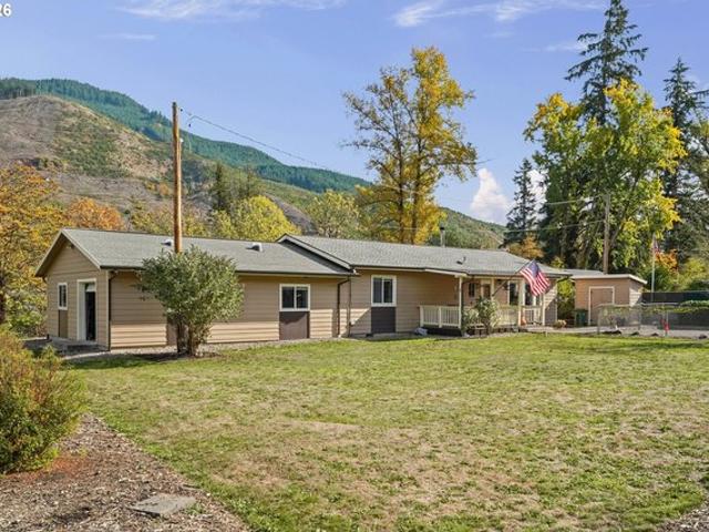 House for sale in Dorena, Lane County