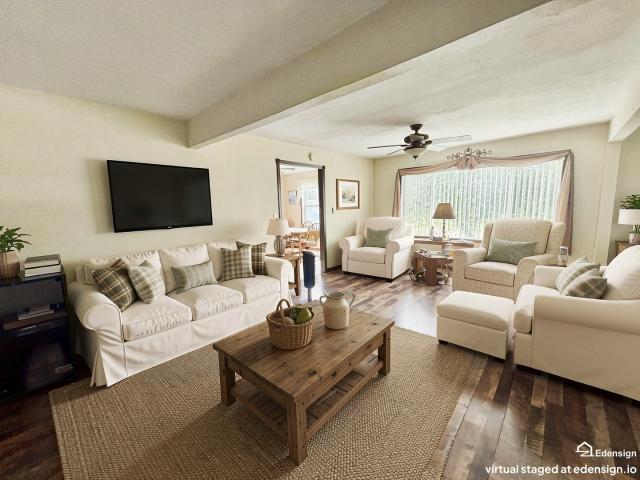 House for sale in Capron, Boone County