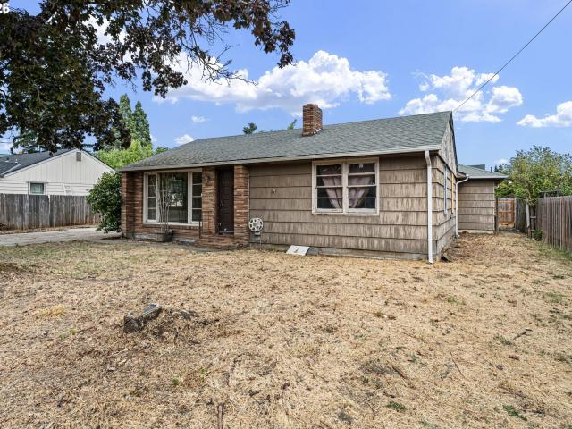 House for sale in Oregonia
