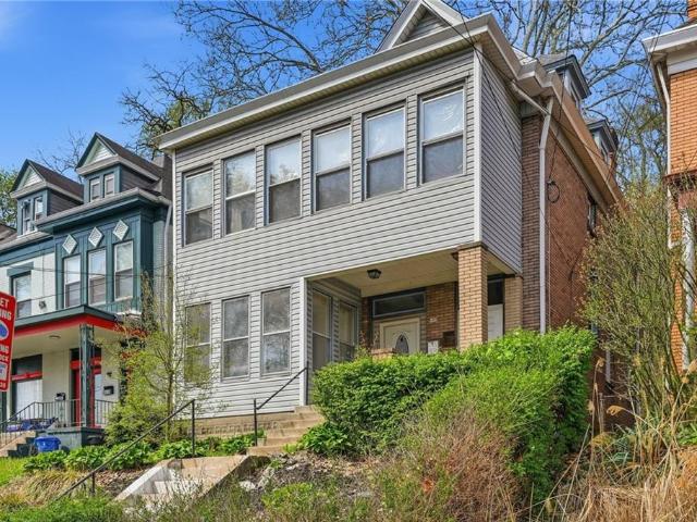 House for sale in Pittsburg, Pennsylvania
