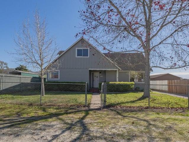House for sale in Salinas, California