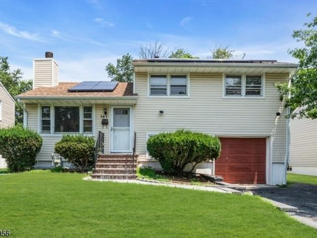 House for sale in Rahway, New Jersey