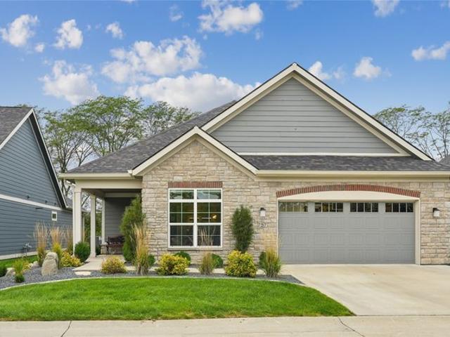 Townhouse for sale in West Des Moines, Iowa