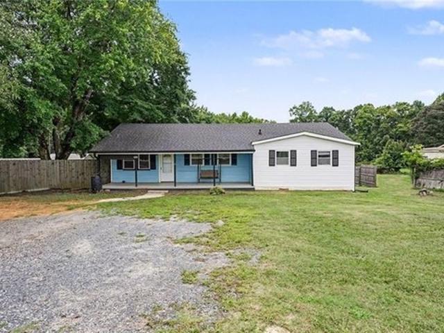 House for sale in Randleman, North Carolina