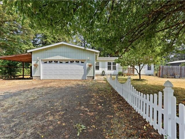 House for sale in Oregonia