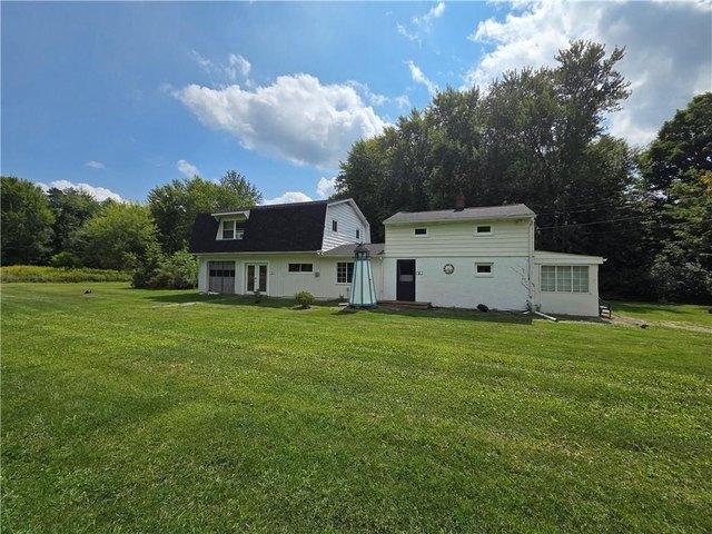 House for sale in Mercer, Pennsylvania