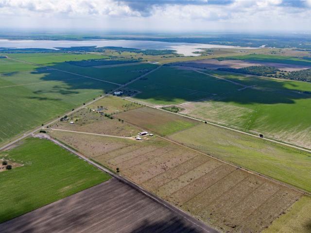 Land for sale in Edna, Texas