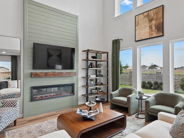House for sale in Red Oak, Ellis County