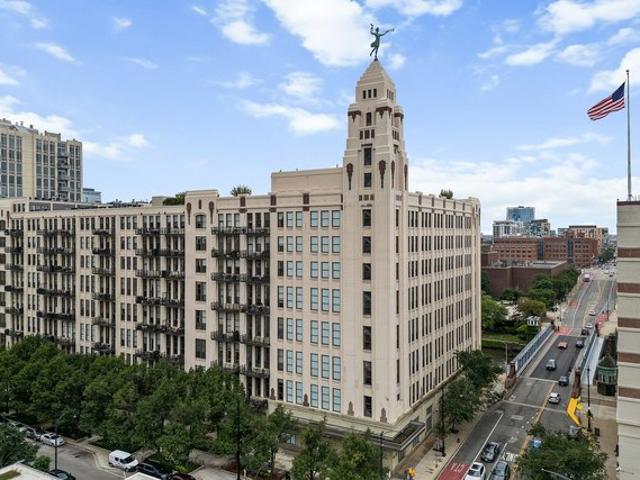 Condo for sale in Chicago Park, Illinois
