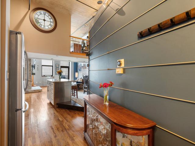 Condo for sale in Chicago Park, Illinois